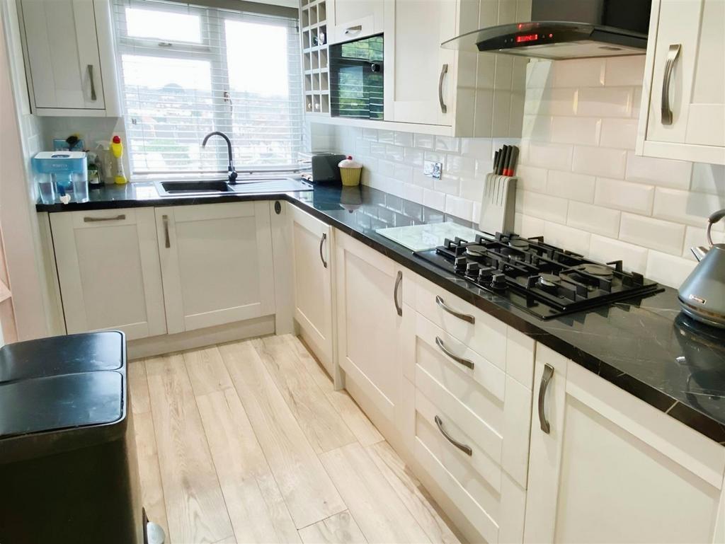 Kitchen area
