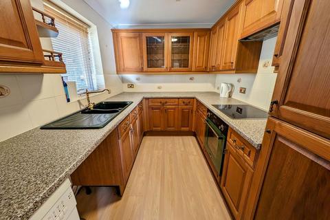 39 Newman Close, Westerleigh, Bristol, BS37 8QT