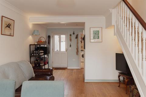 2 bedroom end of terrace house for sale, Junction Road, Dorking