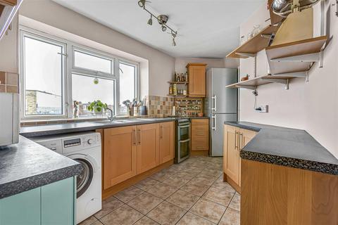 3 bedroom flat for sale - The Willoughbys, East Sheen, SW14