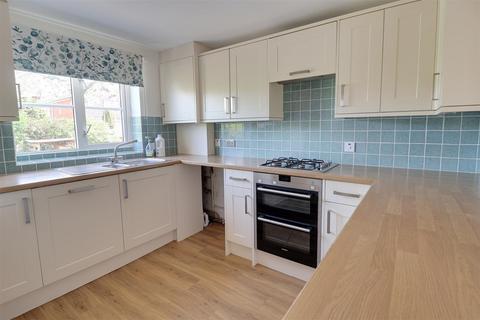 3 bedroom semi-detached house for sale, 27 Farmfield Road, Cheltenham