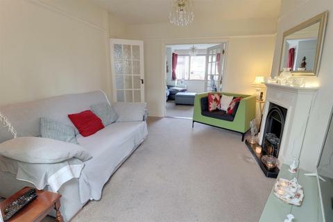 47 Barnwood Avenue, Gloucester, GL4 3AE