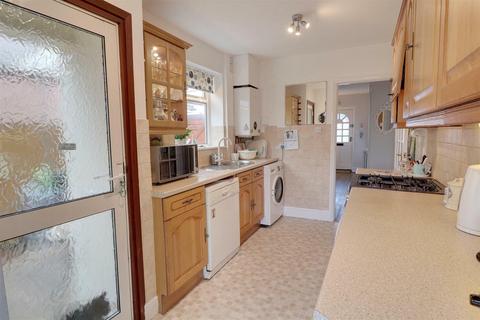 47 Barnwood Avenue, Gloucester, GL4 3AE