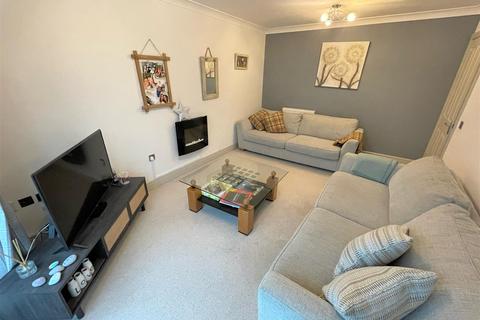 19 Burrows Close, Southgate, Swansea, SA3 2AH