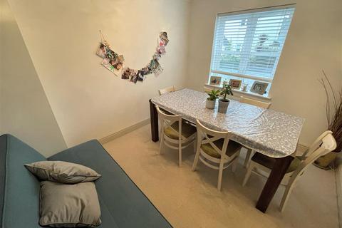 19 Burrows Close, Southgate, Swansea, SA3 2AH