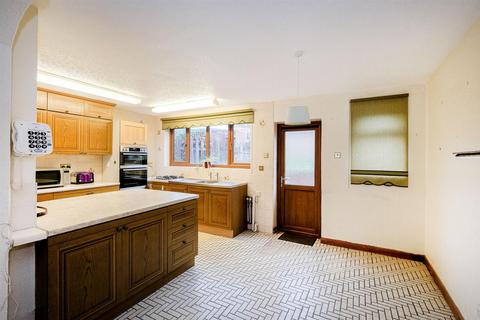 25 Denner Road, London, E4 7SQ