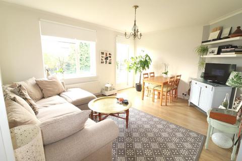Flat 8, Howard House Howard Road, London, SE20 8HH