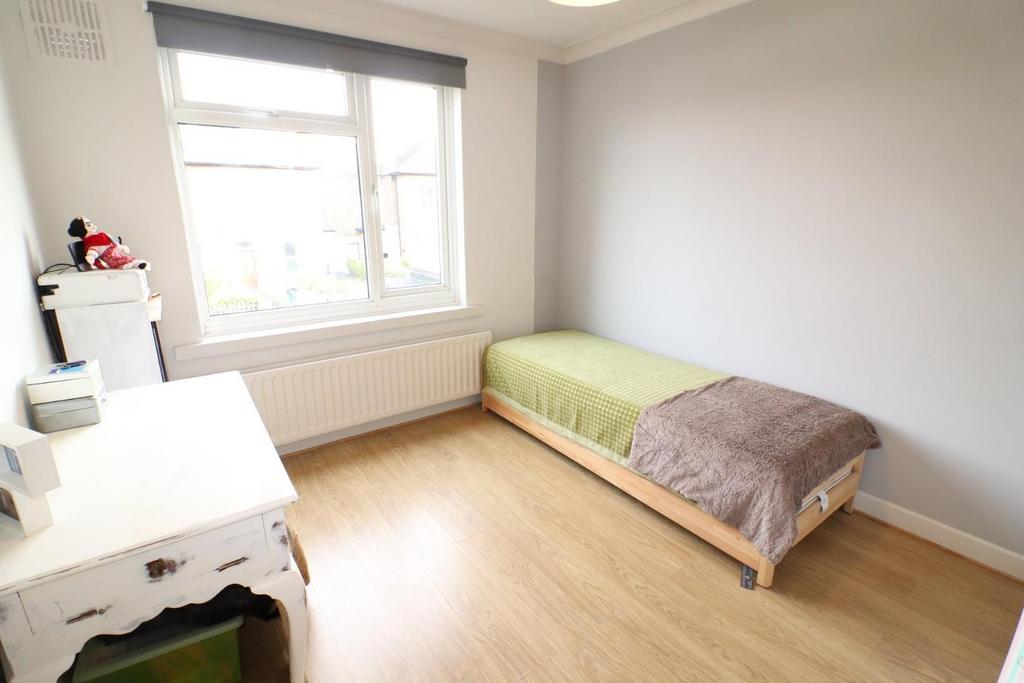 Bed2.2.jpg