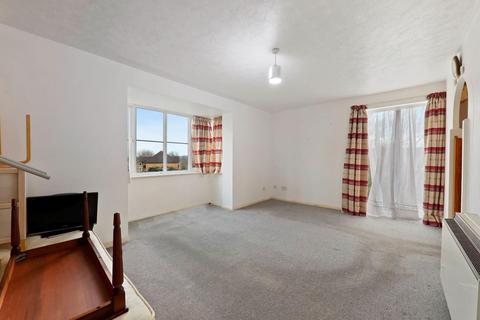 Studio for sale, Orchard Grove, Anerley