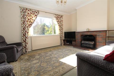 2 bedroom semi-detached bungalow for sale, Rosemary Gardens, Broadstairs