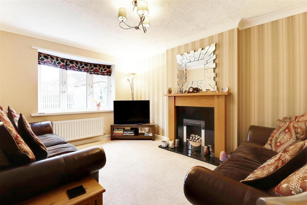 Cavendish Park, Brough 4 bed detached house £308,000