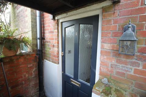 Flat 1, Marina View, 17 Abbey Hill, Netley Abbey, Southampton, SO31 5FB