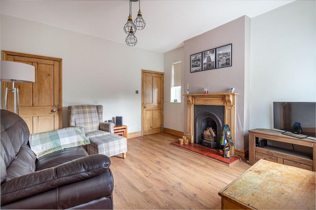 Bridgnorth Road, Wollaston... 3 bed terraced house for sale £285,000