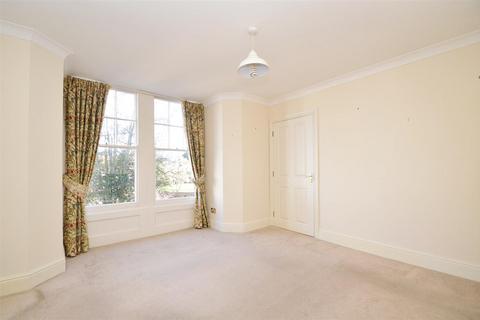2 bedroom apartment for sale, School Gardens, Castle Gates, Shrewsbury