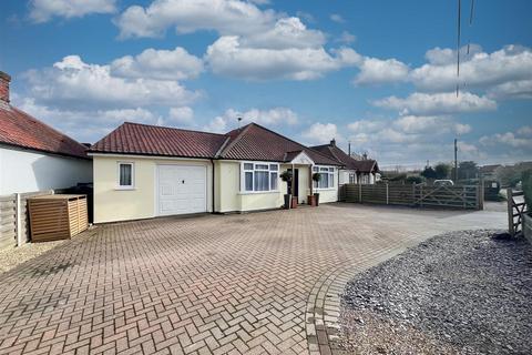 Jubilee Bungalow Grove Hill, Belstead, Ipswich, IP8 3LU