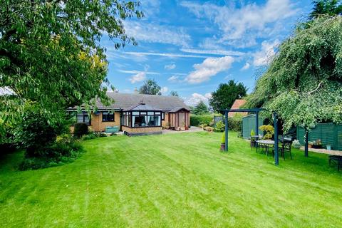 3 bedroom detached bungalow for sale, Grassthorpe Road, Normanton on Trent, Newark