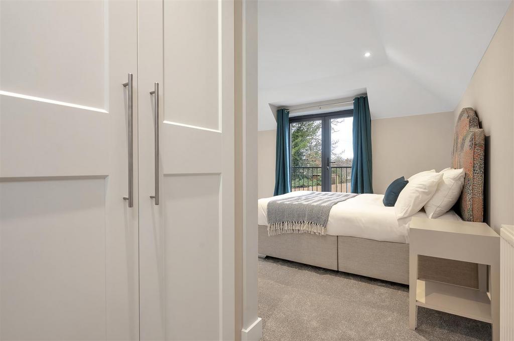 Initial dressing area