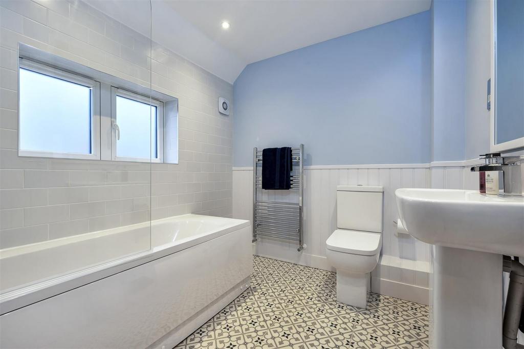 Family bathroom