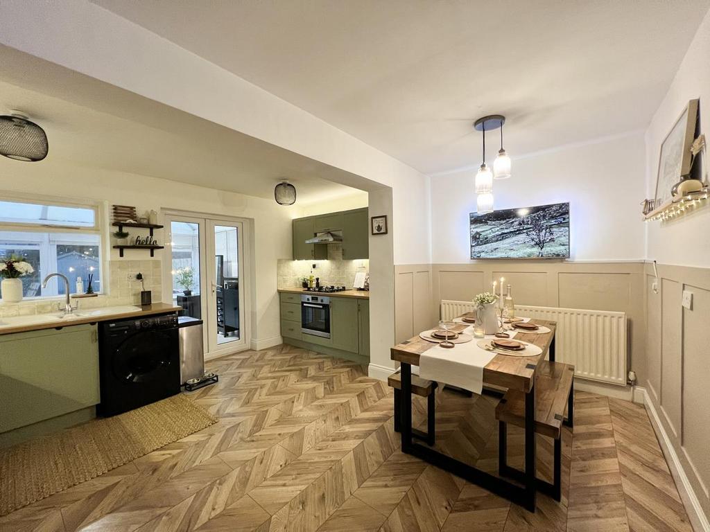 Kitchen Diner