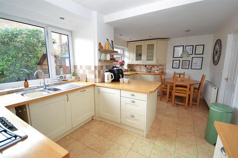 4 bedroom detached house for sale, Woodland Drive, Southwell