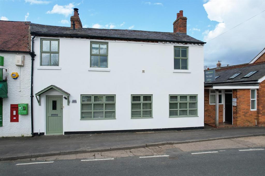 Stratford Road, Newbold On Stour... 4 bed semidetached house for sale