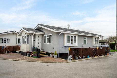 2 bedroom detached bungalow for sale, Elm Avenue, Acaster Malbis, York