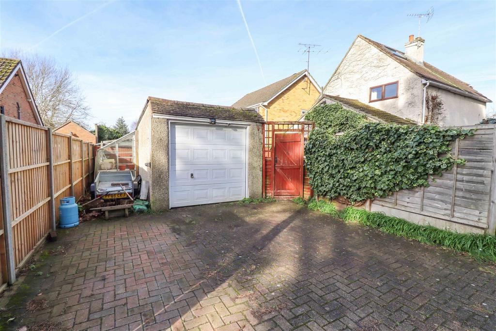 Garage &amp; Driveway