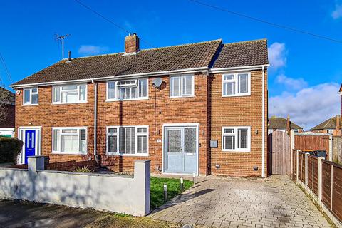 4 bedroom semi-detached house for sale, Russell Way, Leighton Buzzard