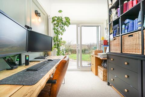 9 Berkeley Crescent, Uphill, Weston-super-mare, BS23 4XZ