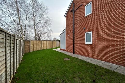3 bedroom end of terrace house for sale, Windmill Road, Halstead CO9