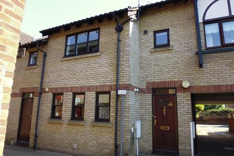 3 bedroom townhouse to rent, College Lane, Bury St. Edmunds IP33