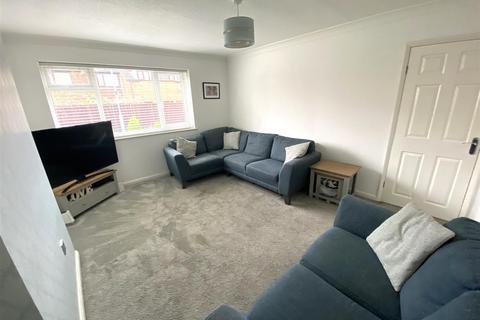 20 Azalea Walk, Burbage, Hinckley, LE10 2SR