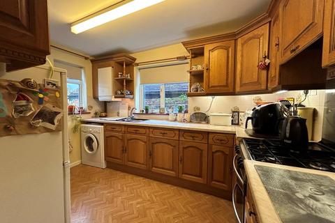 2 bedroom cottage for sale, Colchester Road, Halstead CO9