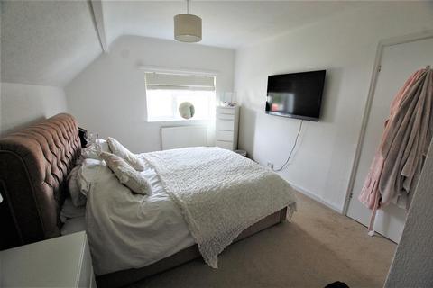 59 Cecil Crescent, Hatfield, AL10 0HG