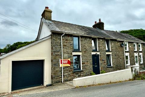 3 bedroom semi-detached house for sale, Cwrtnewydd, Llanybydder, SA40