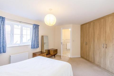 3 bedroom semi-detached house for sale, Brington Close, Market Harborough