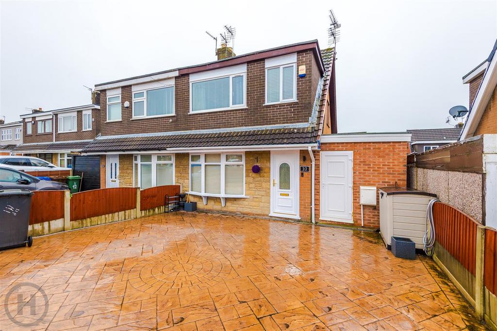 Thirlmere Avenue, Astley Manchester 3 bed semidetached house for sale