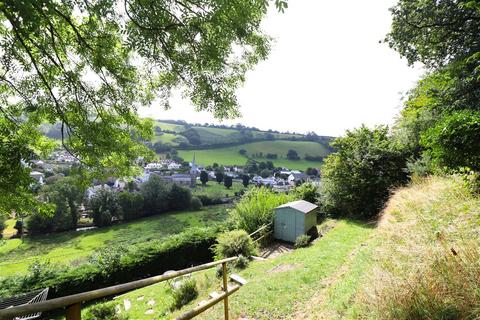 4 bedroom detached house for sale, Station Hill, Swimbridge, Barnstaple