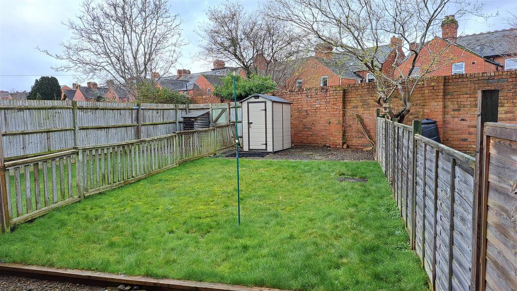 Kernal Road, Hereford close to the city centre 2 bed end of terrace