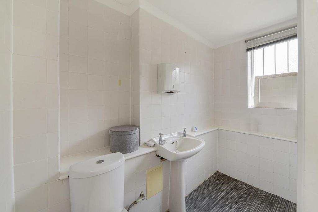 Shop Washroom