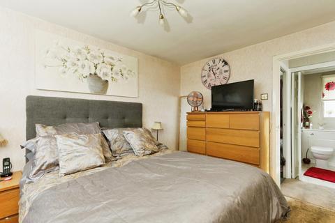 9 Grayling, Dosthill, Tamworth, B77 1NR