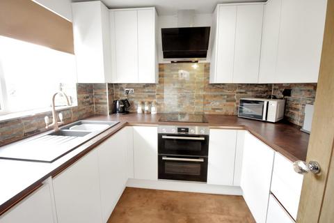65 Dreyer Close, Rugby, CV22 7SX