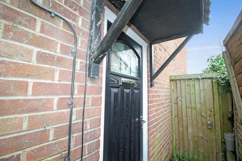 65 Dreyer Close, Rugby, CV22 7SX