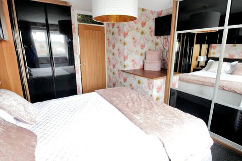 65 Dreyer Close, Rugby, CV22 7SX