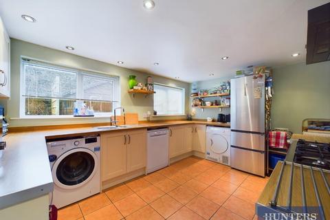 2 bedroom terraced house for sale, Scarborough Road