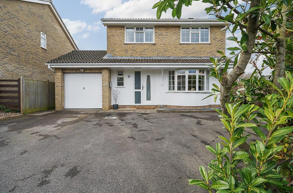 Cautletts Close, Midsomer Norton... 4 bed detached house £550,000