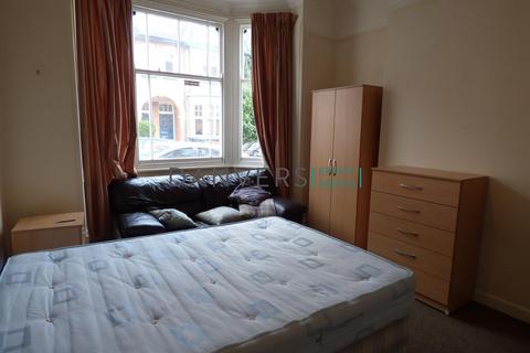 6 bedroom terraced house to rent - Stretton Road, Leicester LE3