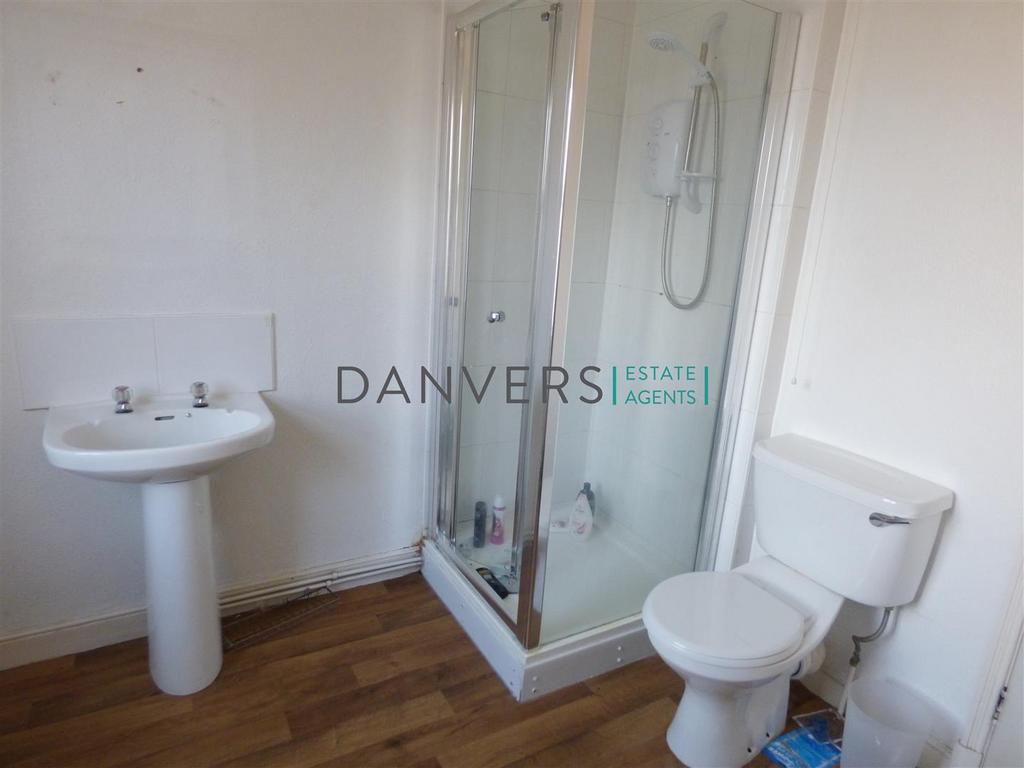 House in Leicester, City of Leicester - View 5