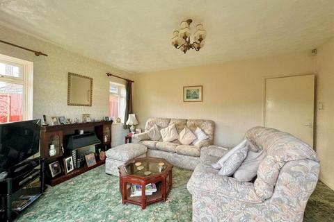 3 bedroom detached bungalow for sale, Eachelhurst Road, Walmley, Sutton Coldfield
