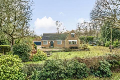 4 bedroom chalet for sale - Gravelly Bottom Road, Maidstone ME17